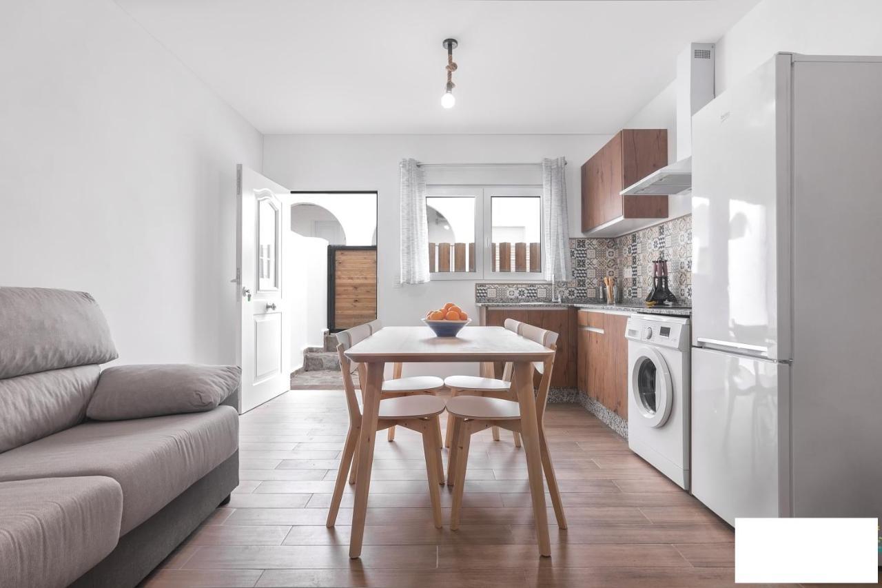 אל פוזו דה לוס פריילס Comodos Y Agradables Apartamentos En El Pozo מראה חיצוני תמונה